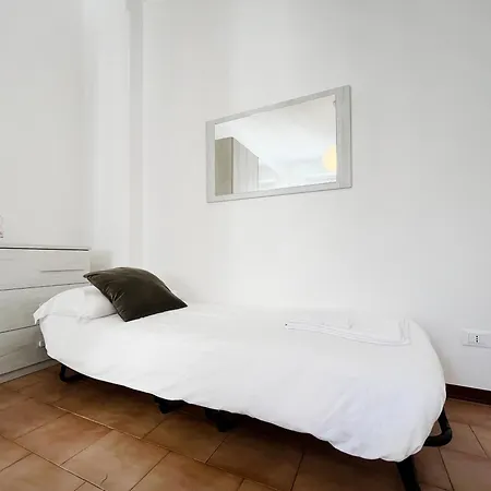20 Min Duomo *design Apartment* Апартаменты Милан
